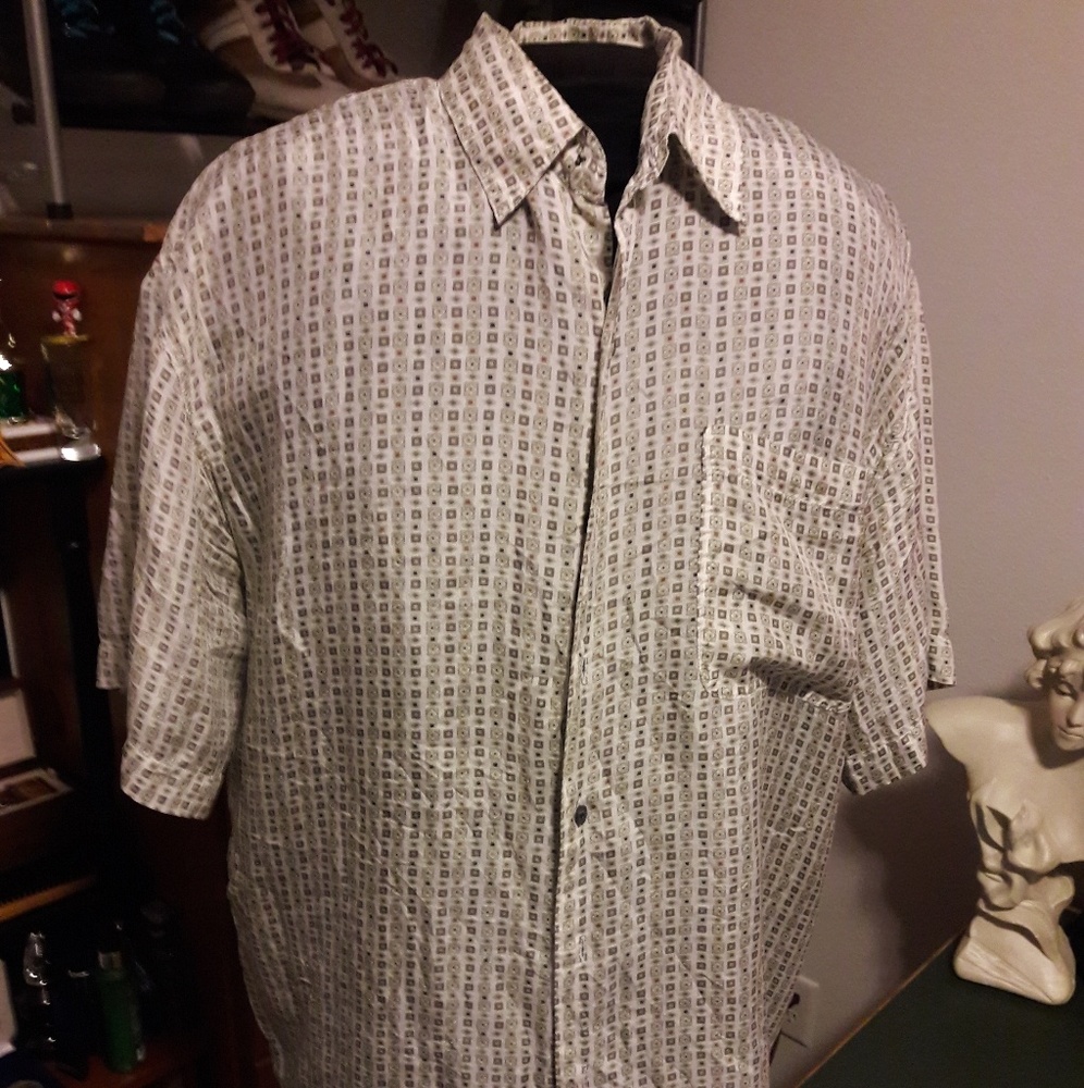 STOCK OPTIONS SILK SHORT SLEEVE DRESS SHIRT